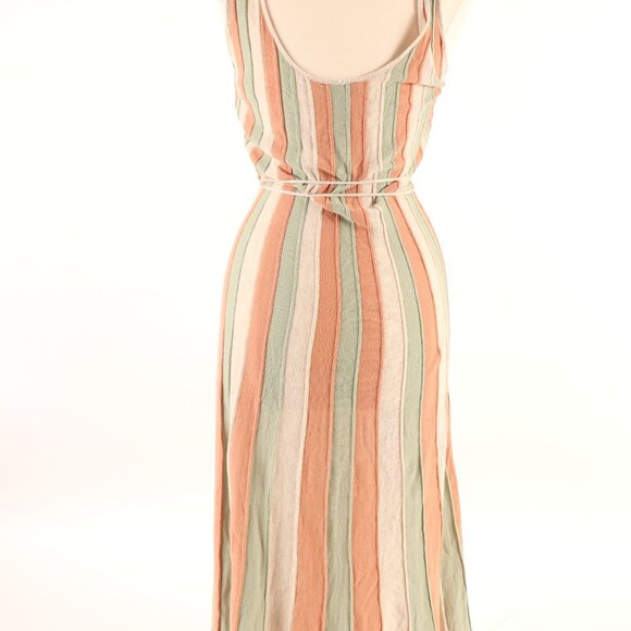 Boutique Dress- Perfect for Renaissance Fair - Picture 5 of 10